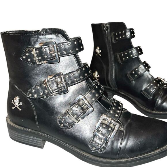 Madden studleyy studio black studded leather buckle boots re vamped!! - Picture 1 of 7